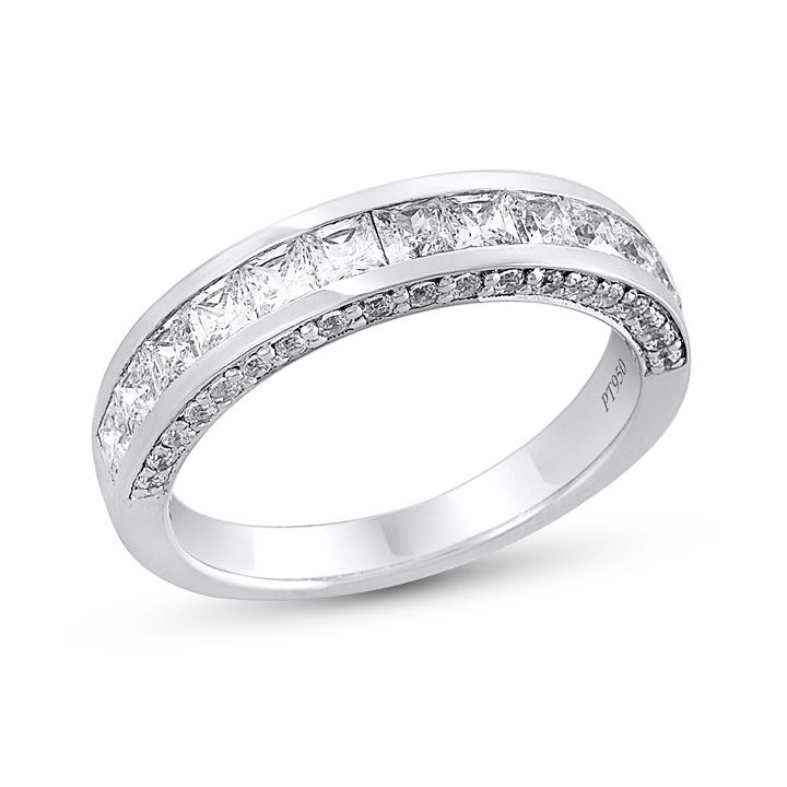 Engagement Rings Photo